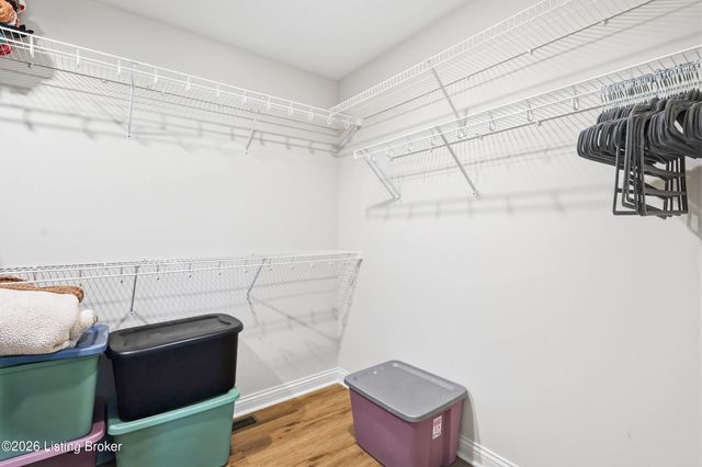 139 Wooded Glen Dr, Mt Washington, KY 40047