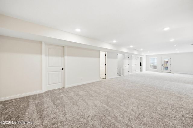 139 Wooded Glen Dr, Mt Washington, KY 40047