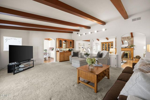 5036 Matilija Avenue, Sherman Oaks, CA 91423