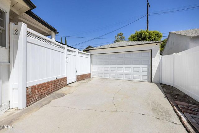 5036 Matilija Avenue, Sherman Oaks, CA 91423