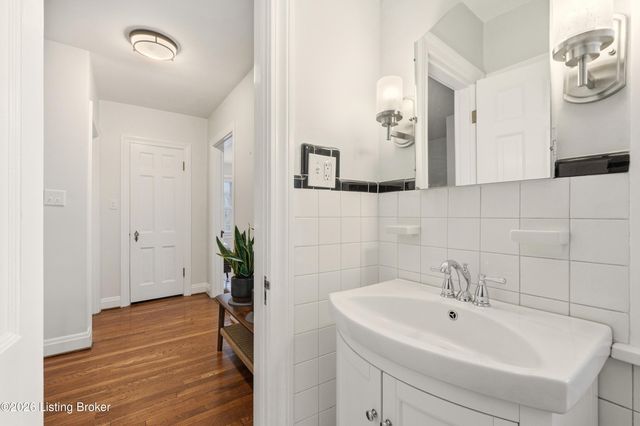 1908 Strathmoor Blvd, Louisville, KY 40205