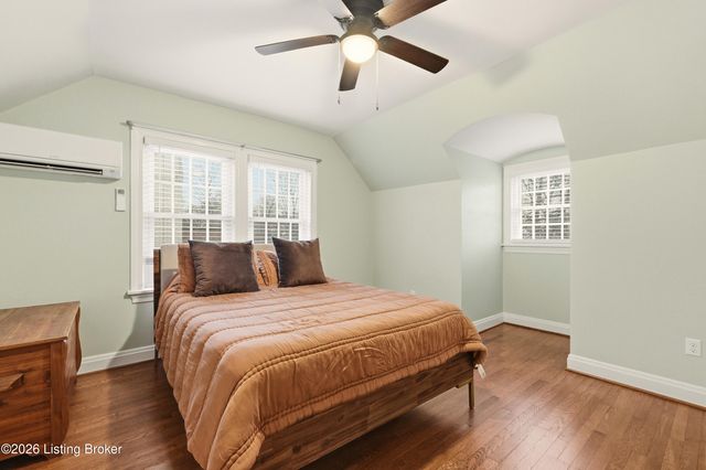 1908 Strathmoor Blvd, Louisville, KY 40205