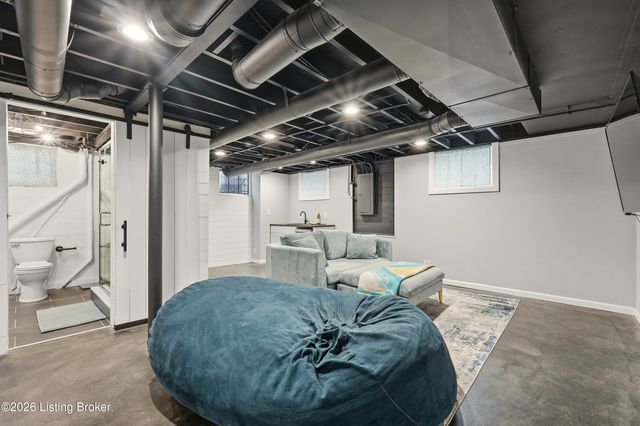 1908 Strathmoor Blvd, Louisville, KY 40205