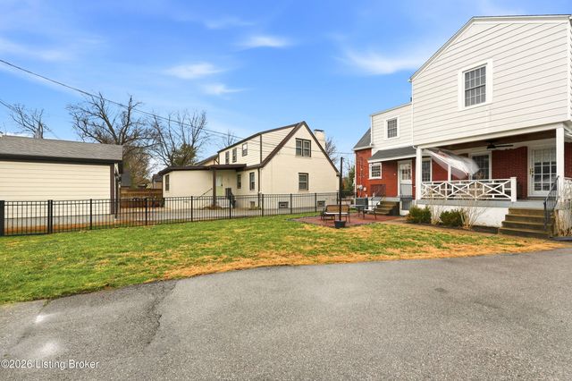 1908 Strathmoor Blvd, Louisville, KY 40205