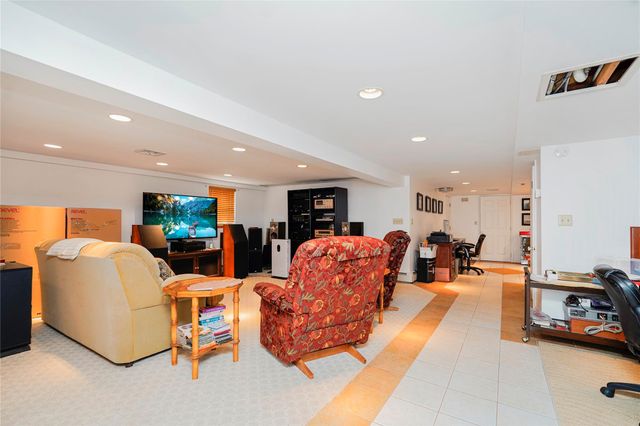389 Sycamore Street, Staten Island, NY 10312