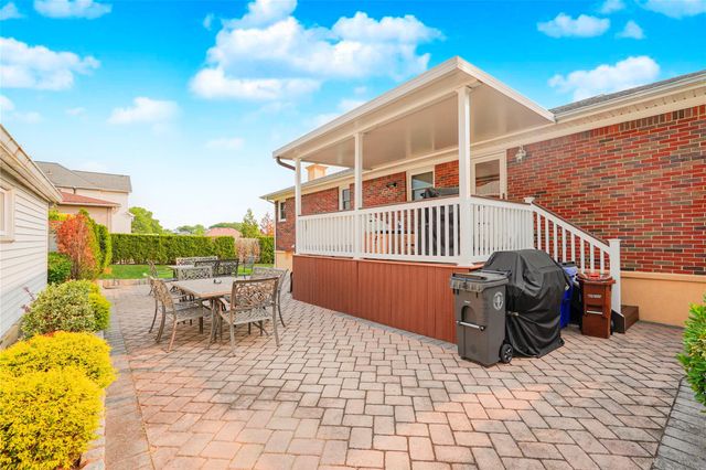 389 Sycamore Street, Staten Island, NY 10312