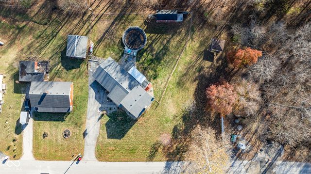 222 Westwood Road, Fillmore, IN 46128