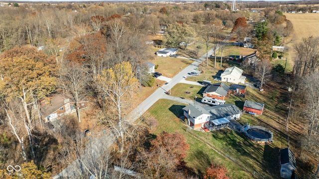 222 Westwood Road, Fillmore, IN 46128