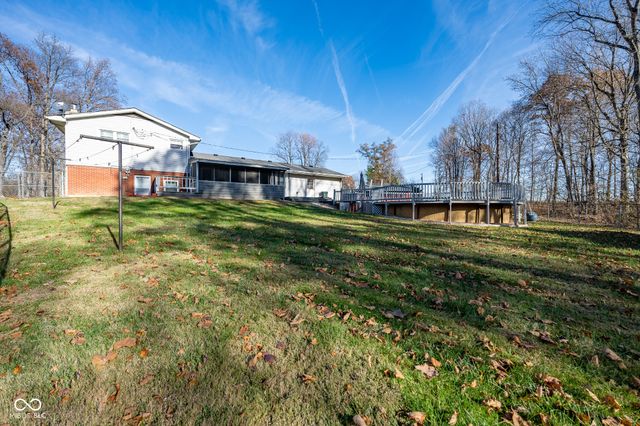 222 Westwood Road, Fillmore, IN 46128