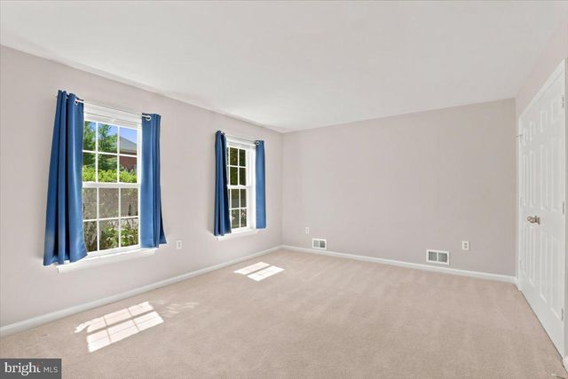 2004 GALLOWS TREE LN, Vienna, VA 22182