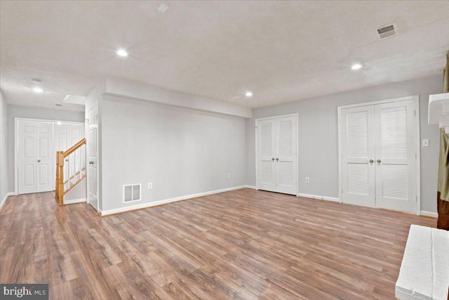 2004 GALLOWS TREE LN, Vienna, VA 22182