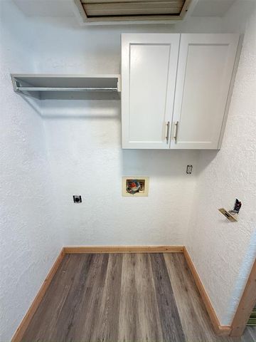 218 Meadowlark Lane, Fort Cobb, OK 73038