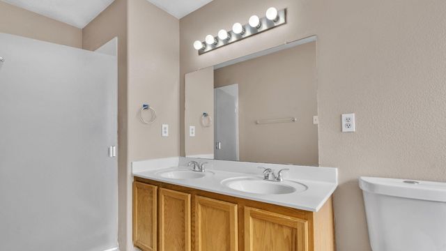 10408 Teal Road SW, Albuquerque, NM 87121