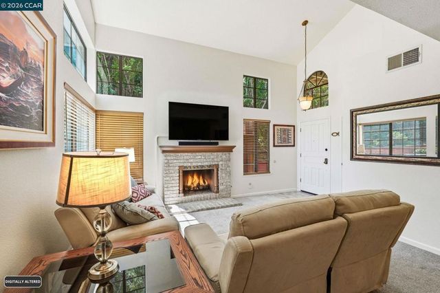 54 Garden View Ln, Pleasant Hill, CA 94523