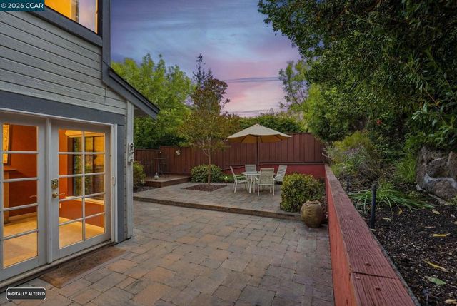54 Garden View Ln, Pleasant Hill, CA 94523