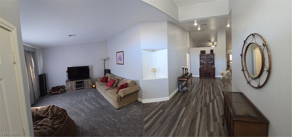 Image 3 of property listing at 6036 Cocktail Drive, Las Vegas, NV 89130