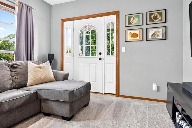 1013 E KIMBERLY AVENUE, Kimberly, WI 54136