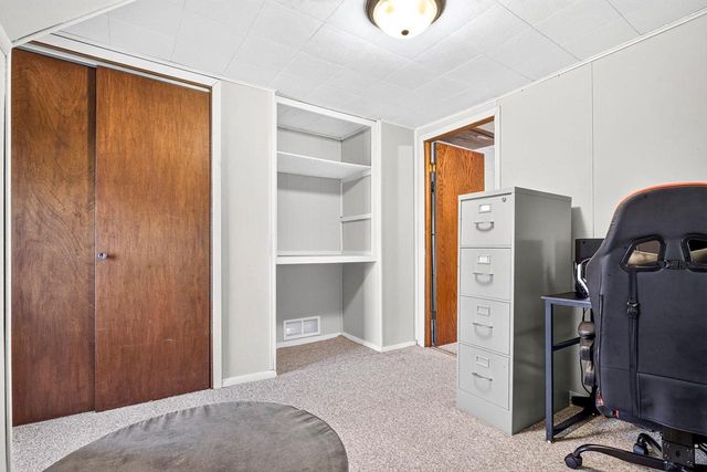 1013 E KIMBERLY AVENUE, Kimberly, WI 54136