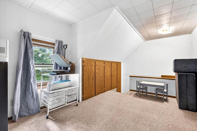 1013 E KIMBERLY AVENUE, Kimberly, WI 54136