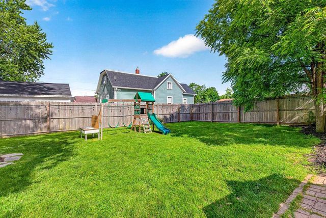 1013 E KIMBERLY AVENUE, Kimberly, WI 54136