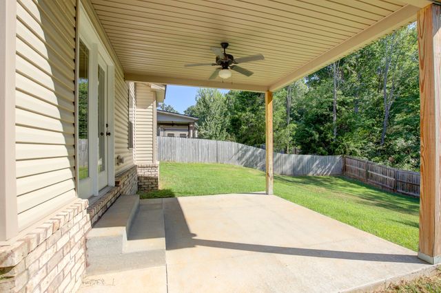 1261 Gentry Dr, Clarksville, TN 37043