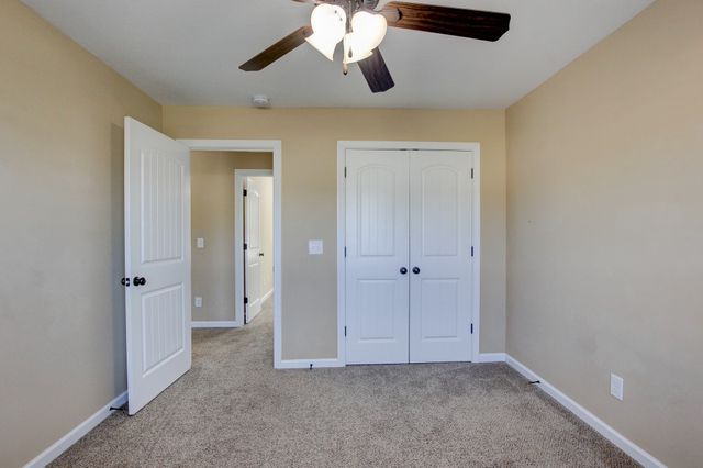 1261 Gentry Dr, Clarksville, TN 37043