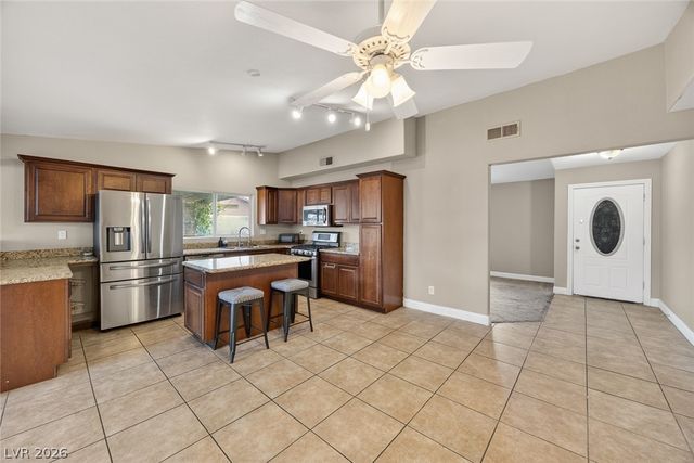 5413 Stirrup Street, Las Vegas, NV 89119