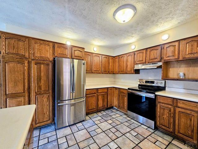 1126 Berkley Ave, Pueblo, CO 81004