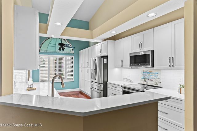 1808 Parkside Place 1808, Indian Harbour Beach, FL 32937