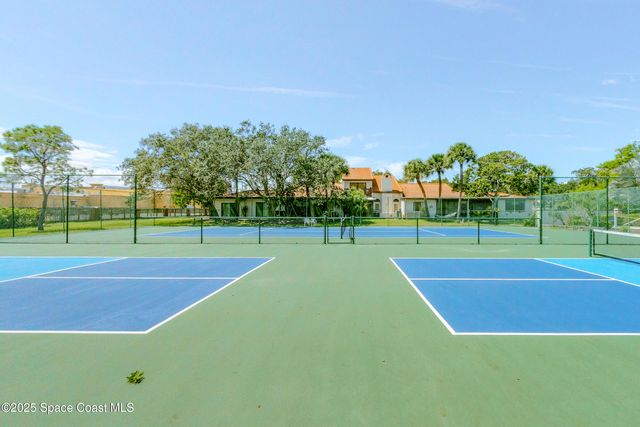 1808 Parkside Place 1808, Indian Harbour Beach, FL 32937