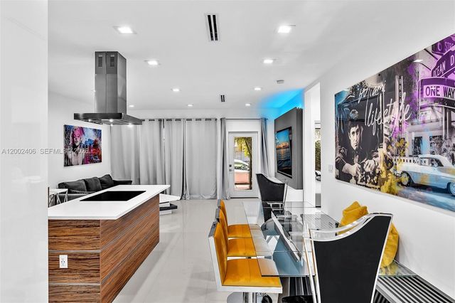 1002 10th St 1002, Miami Beach, FL 33139