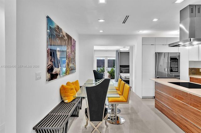 1002 10th St 1002, Miami Beach, FL 33139