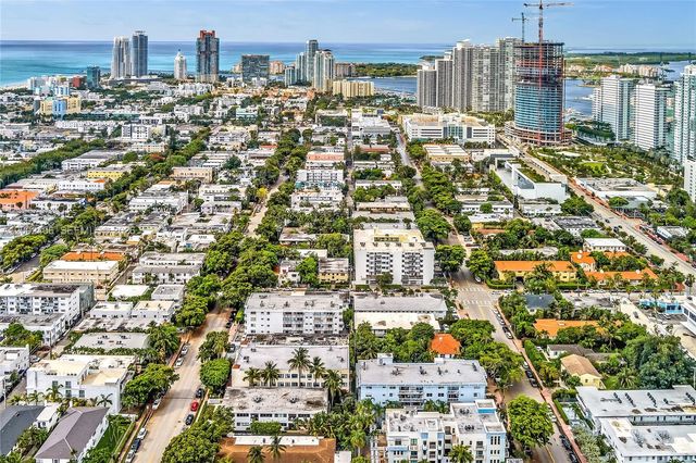 1002 10th St 1002, Miami Beach, FL 33139