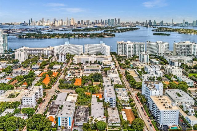 1002 10th St 1002, Miami Beach, FL 33139