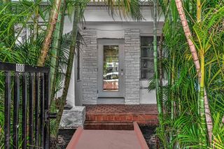 1002 10th St 1002, Miami Beach, FL 33139