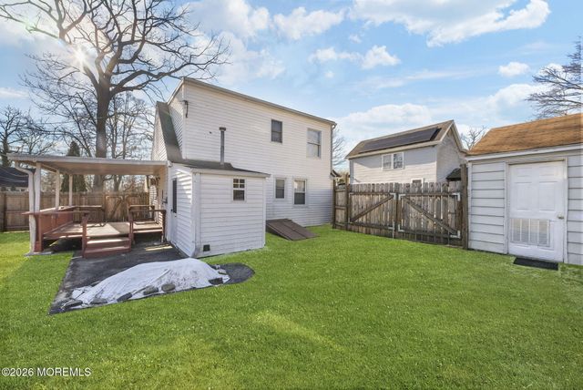 517 Middle Lane, Howell, NJ 07731