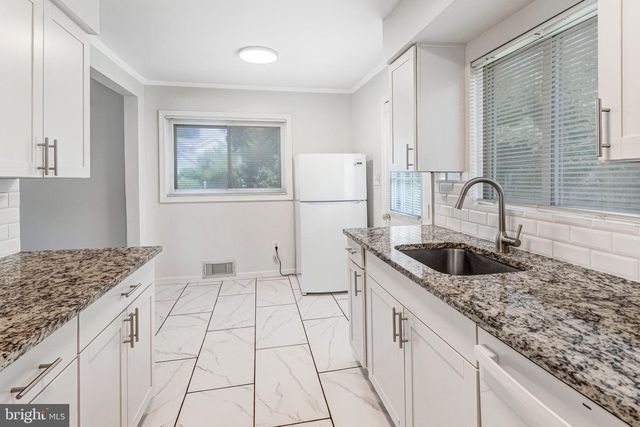 13208 ALDRIN ST, Woodbridge, VA 22191