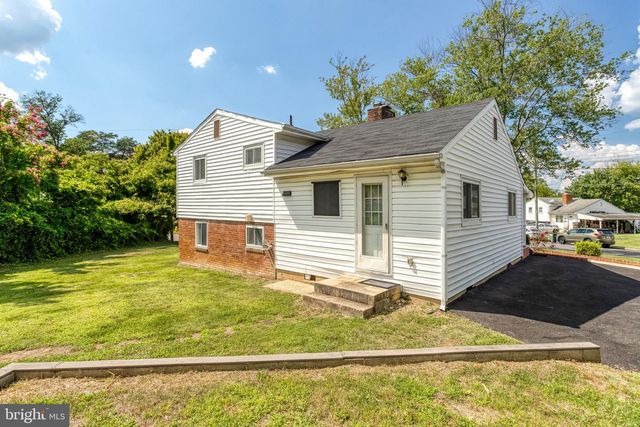 13208 ALDRIN ST, Woodbridge, VA 22191