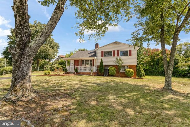 13208 ALDRIN ST, Woodbridge, VA 22191