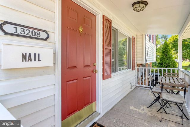 13208 ALDRIN ST, Woodbridge, VA 22191
