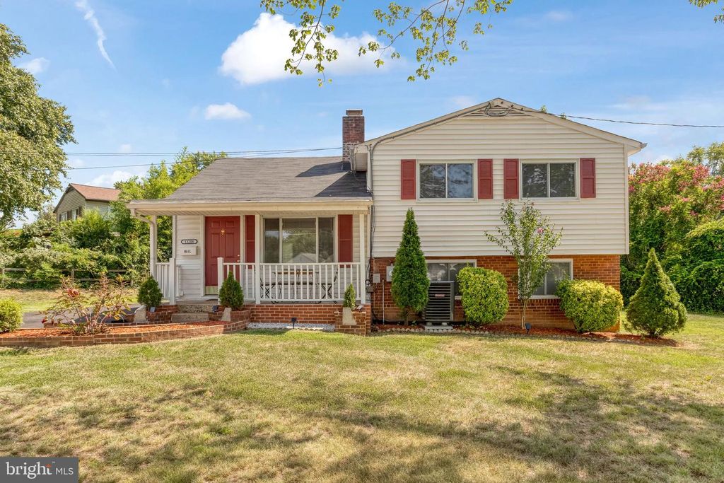 13208 ALDRIN ST, Woodbridge, VA 22191