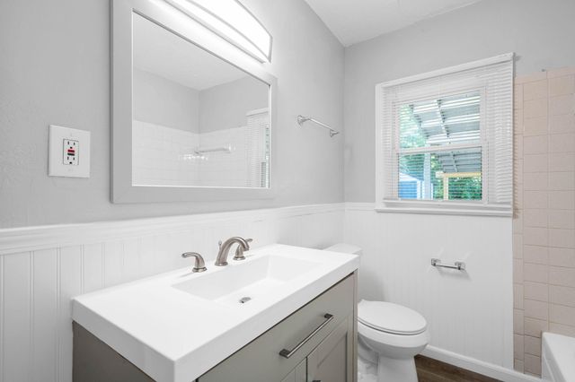 1112 Lee Avenue, Rossville, GA 30741