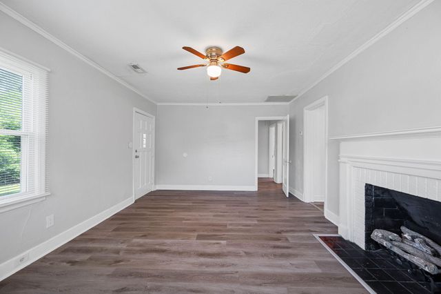 1112 Lee Avenue, Rossville, GA 30741