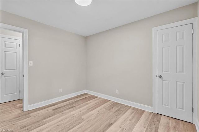 5725 Stanleyville Drive, Winston-salem, NC 27105