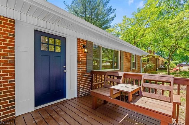 5725 Stanleyville Drive, Winston-salem, NC 27105
