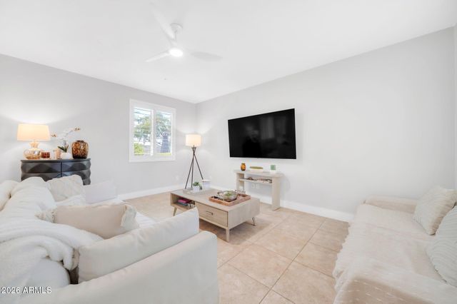 13023 N 93RD Drive, Peoria, AZ 85381