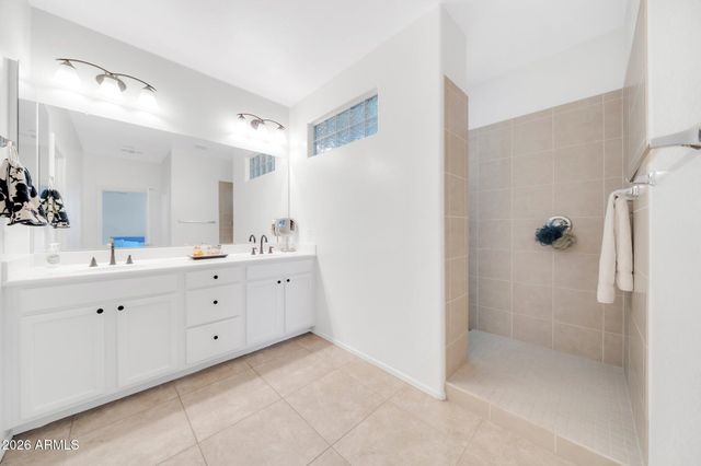 13023 N 93RD Drive, Peoria, AZ 85381