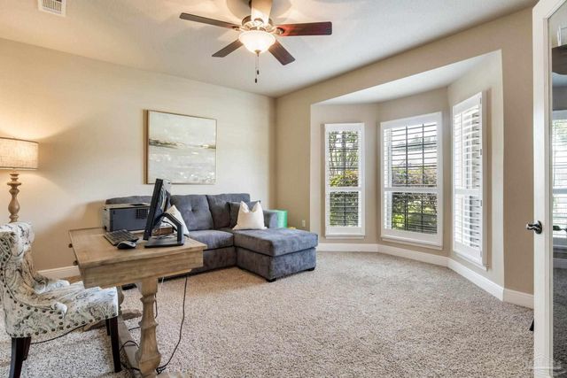 5521 Huntingdon St, Milton, FL 32570