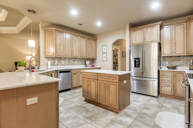 5521 Huntingdon St, Milton, FL 32570