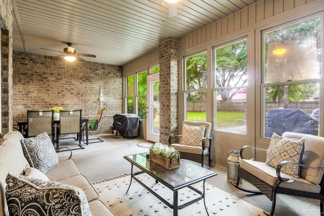 5521 Huntingdon St, Milton, FL 32570